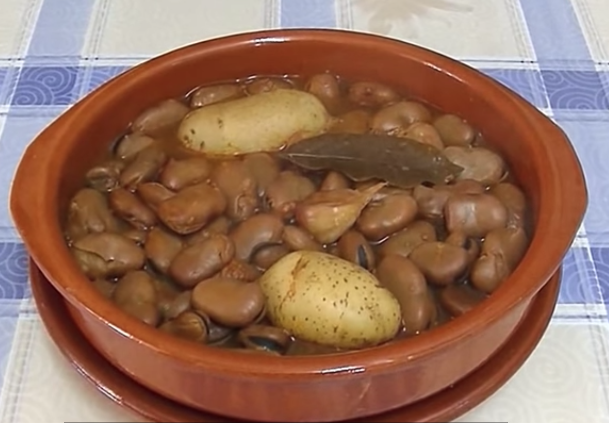 Mejillones con pimientos  y Mechirones .